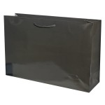 Torebka papierowa laminowana CZARNA 35x10x23 cm