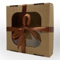 13x13 pudełko z okienkiem brązowa wstążka przód